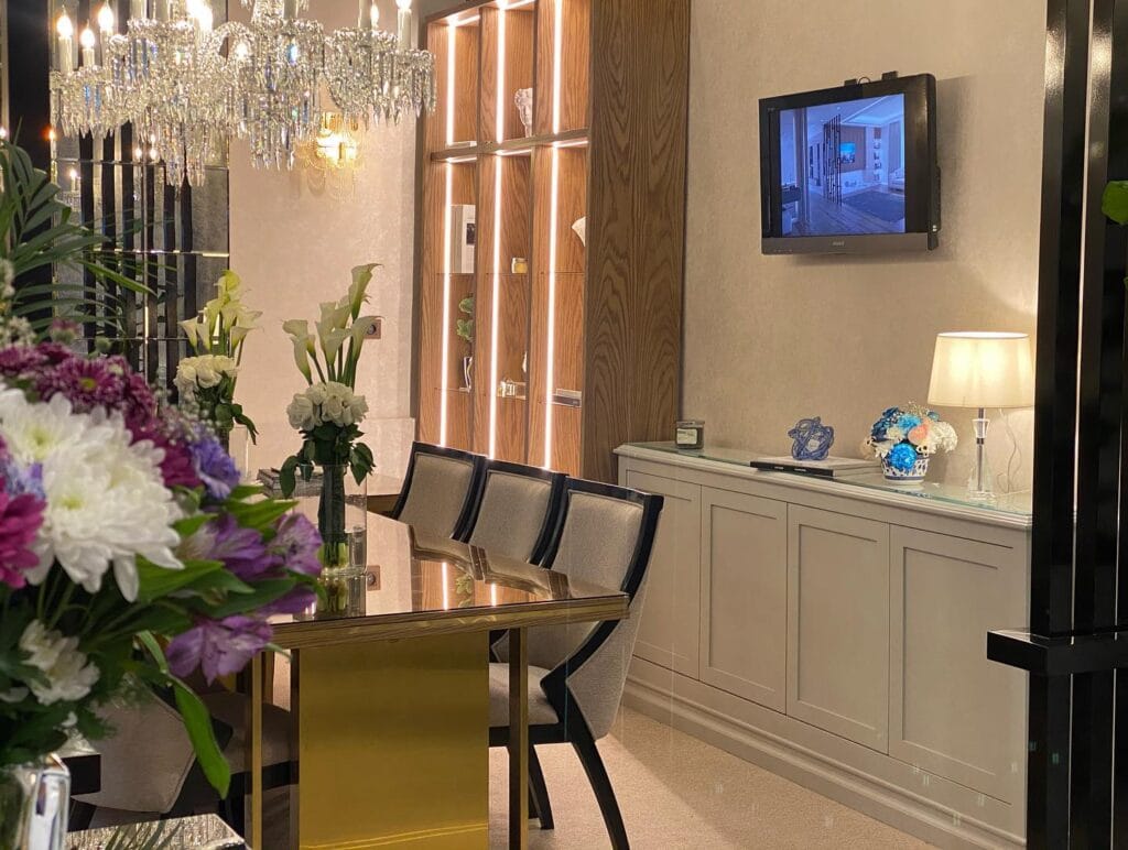 معلم ديكورات ودهانات جدة 68 mina.tajvar 20221221 0059